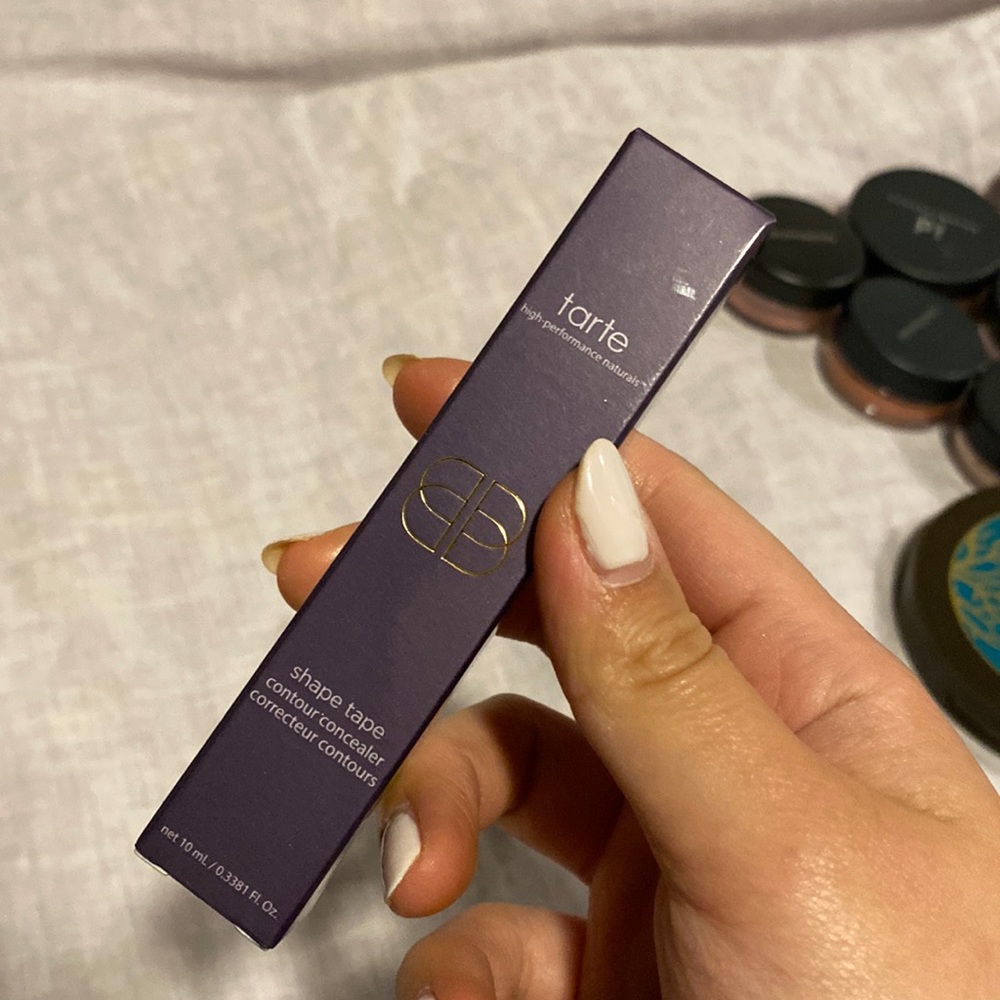 Tarte shapetape concealer